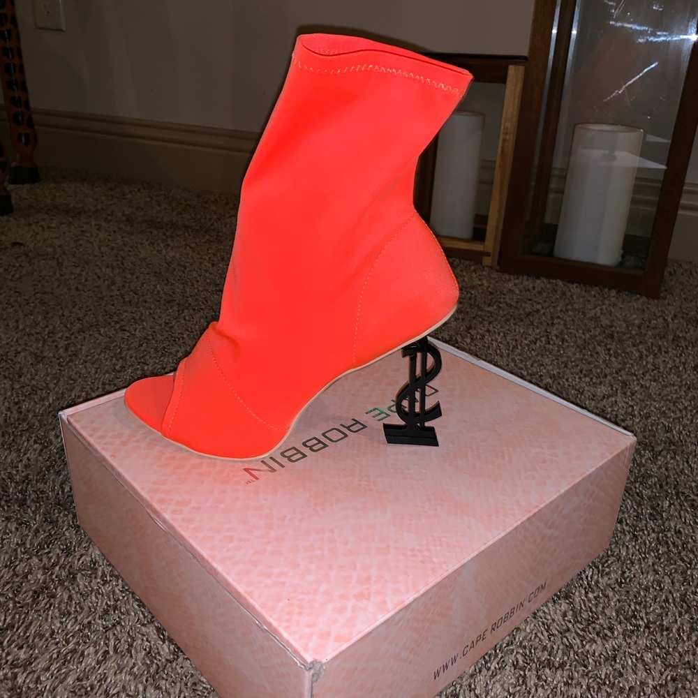 Cape Robbin #Money Heel Ankle Booties